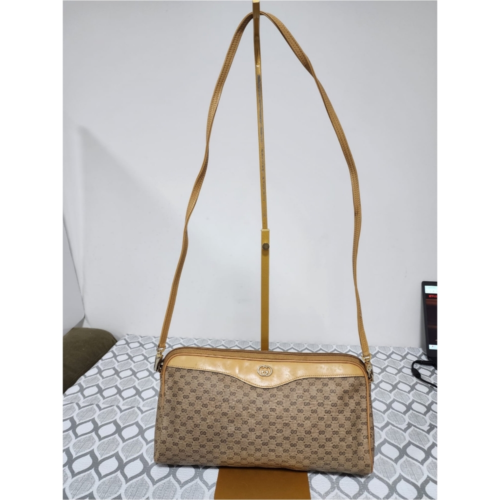 Gucci Vintage Interlocking G Shoulder Bag Brown/Beige